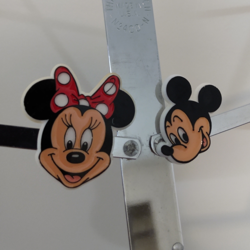 Vintage 90s Disney Mickey and Minnie pins